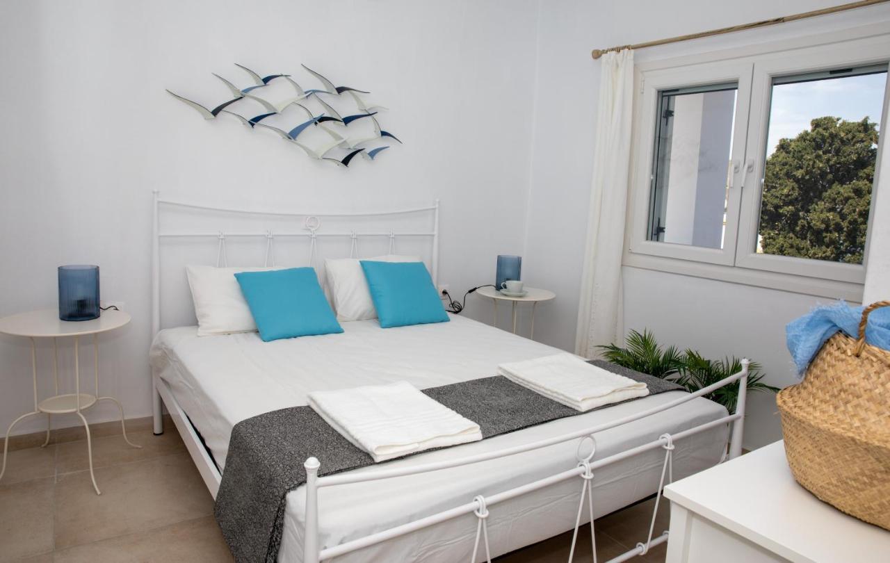 Sunny Bay Villa Agia Marina  Eksteriør billede