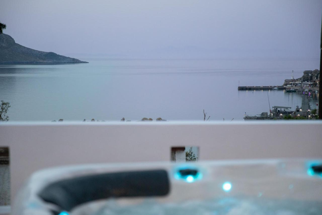 Sunny Bay Villa Agia Marina  Eksteriør billede