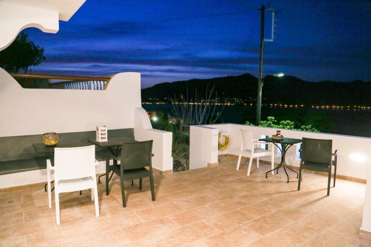 Sunny Bay Villa Agia Marina  Eksteriør billede