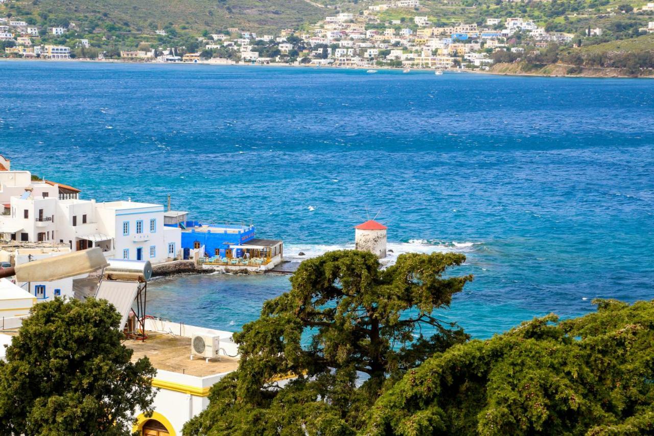 Sunny Bay Villa Agia Marina  Eksteriør billede